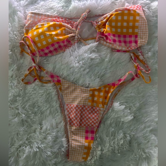 SHEIN Large pink and orange bikini - Picture 1 of 3